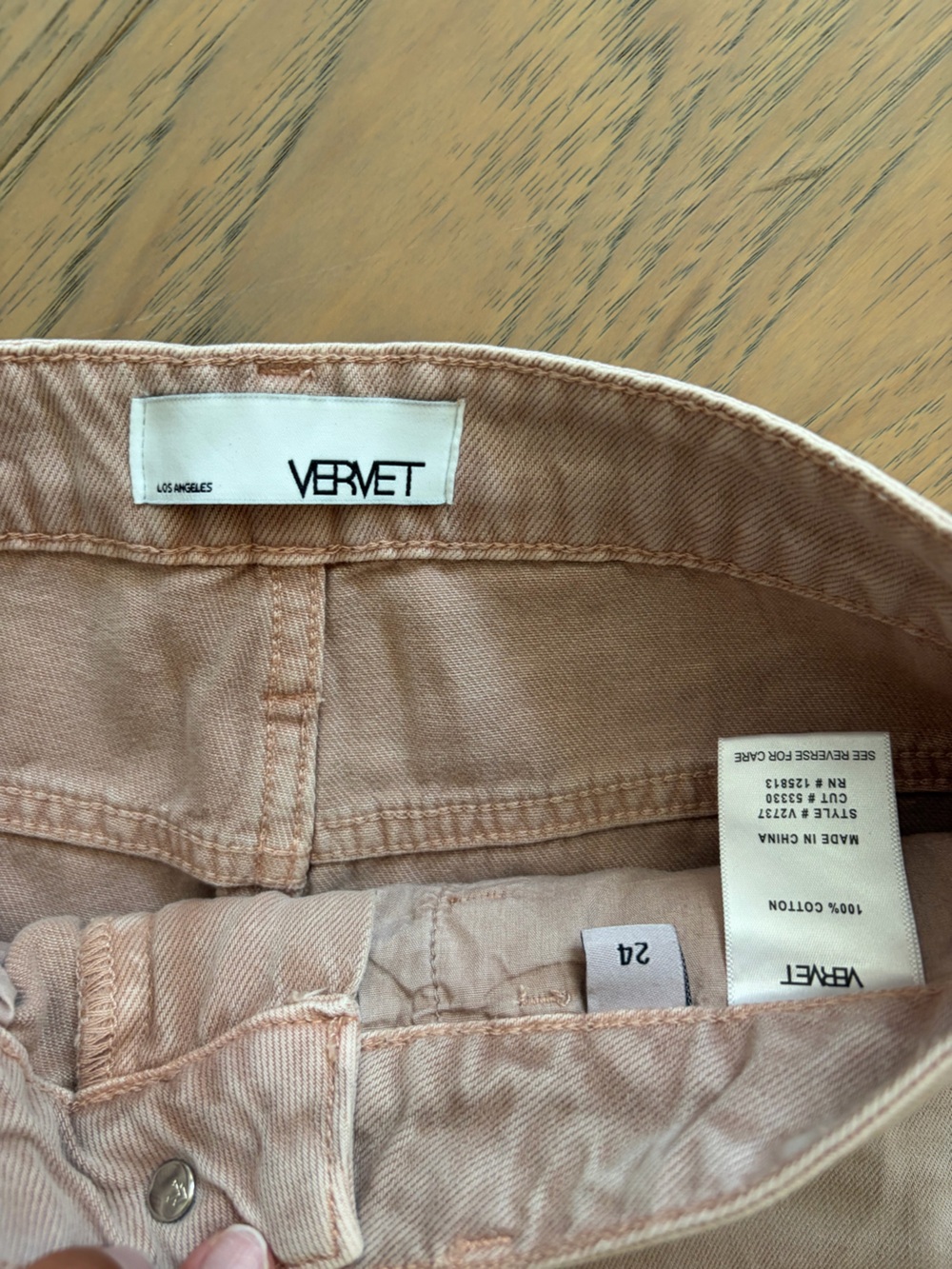 High-Rise Distressed Women’s Jeans in Dusty Pink - Picture 2 of 2